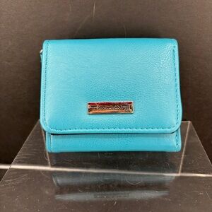 Tahari Trifold Women’s Wallet‎ Teal